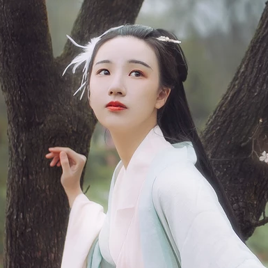 清新花朵帶傘女生頭像，唯美古風(fēng)真人頭像