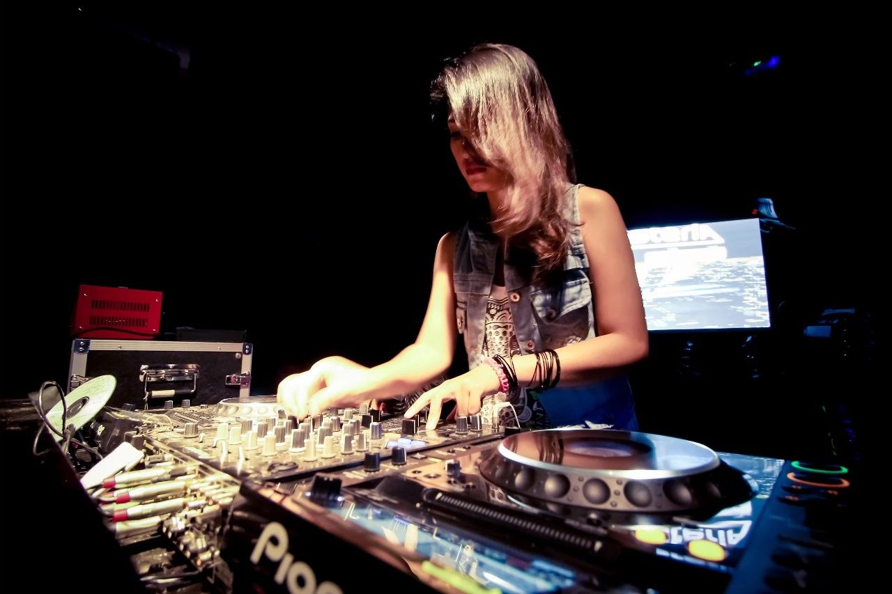 銀川·印象熙岸，經(jīng)典徽派造型巧妙的融合在古鎮(zhèn)