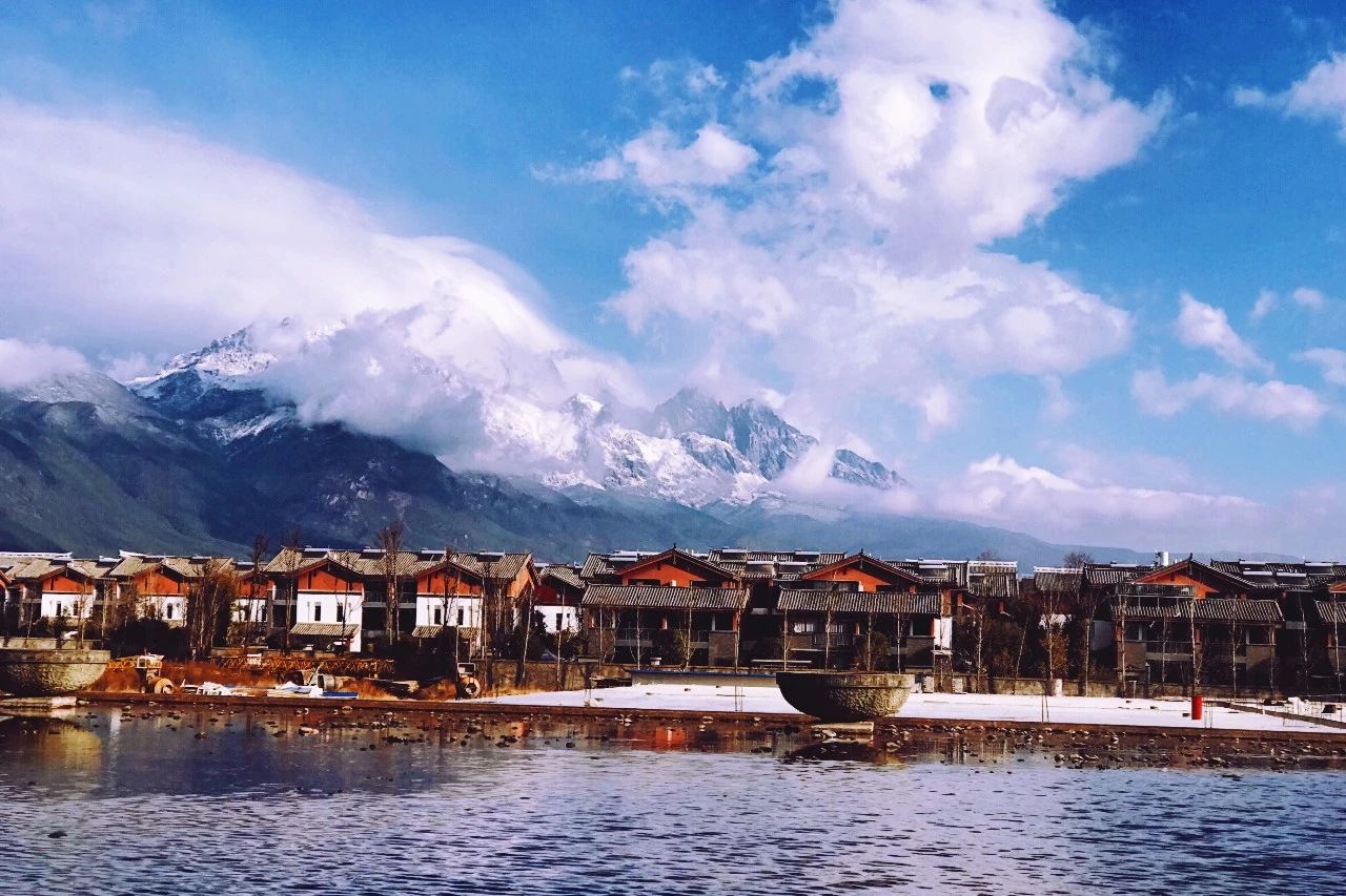 麗江·浮云社，將一切凡塵俗世都看作浮云