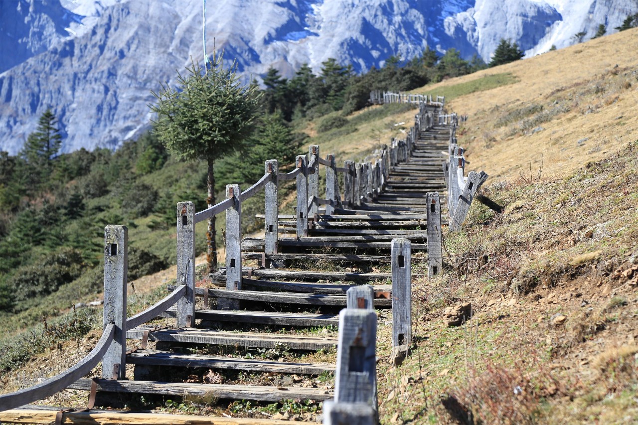 麗江·浮云社，將一切凡塵俗世都看作浮云