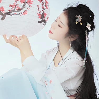 明媚江湖女生頭像，唯美古風真人頭像