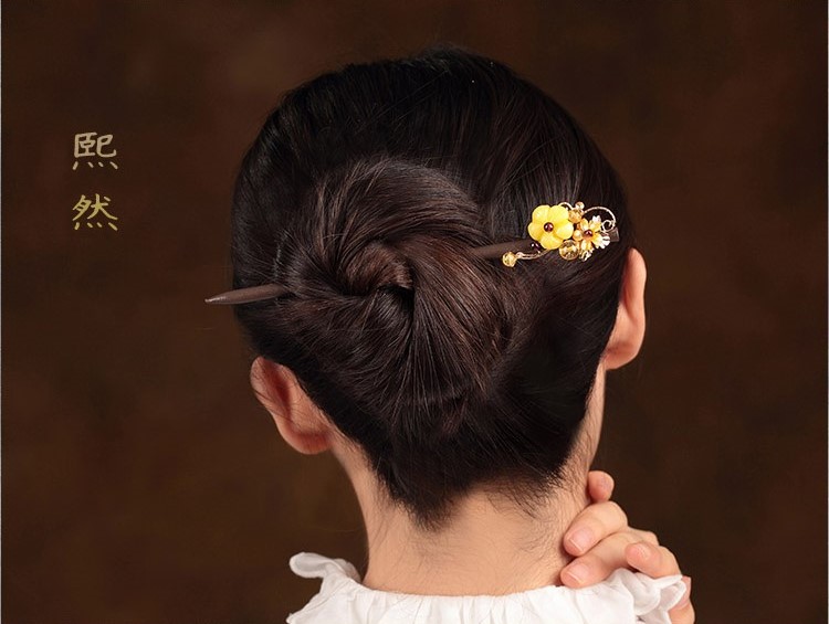 自然清新木簪子，淡黃花朵發(fā)簪頭飾