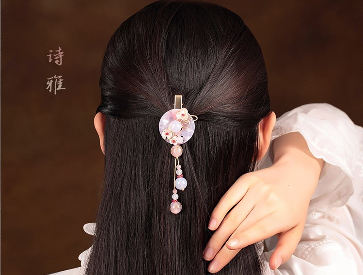 詩(shī)雅平安扣發(fā)夾，粉色浪漫桃花頭飾