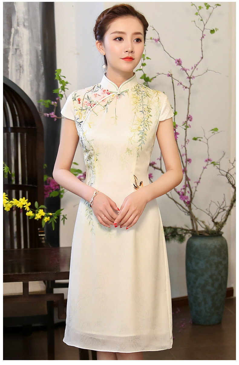 綠盈柳絲繡花旗袍，清新唯美旗袍裙