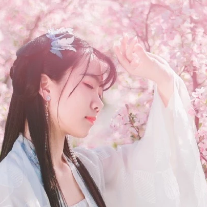 海棠花開女生頭像，唯美古風真人頭像