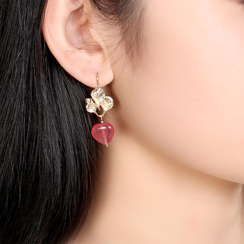 粉色心形吊墜耳環(huán)，溫暖古風(fēng)耳飾首飾