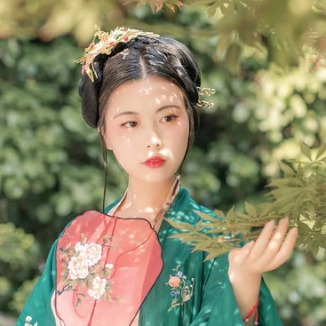 美人凄兮女生頭像，唯美古風(fēng)真人頭像