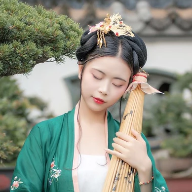 美人凄兮女生頭像，唯美古風(fēng)真人頭像