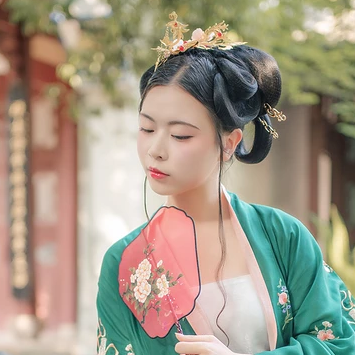 美人凄兮女生頭像，唯美古風(fēng)真人頭像