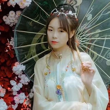 花開芬芳女生頭像，唯美古風(fēng)真人頭像