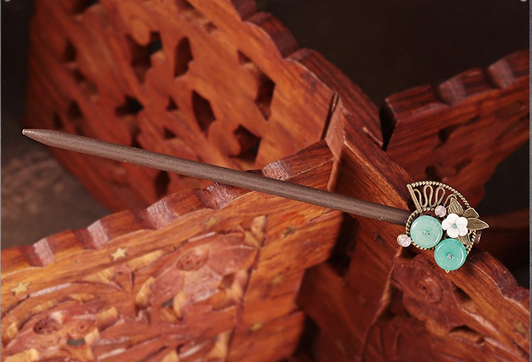 悠尋海清石簪子：簡(jiǎn)約盤發(fā)發(fā)簪頭飾