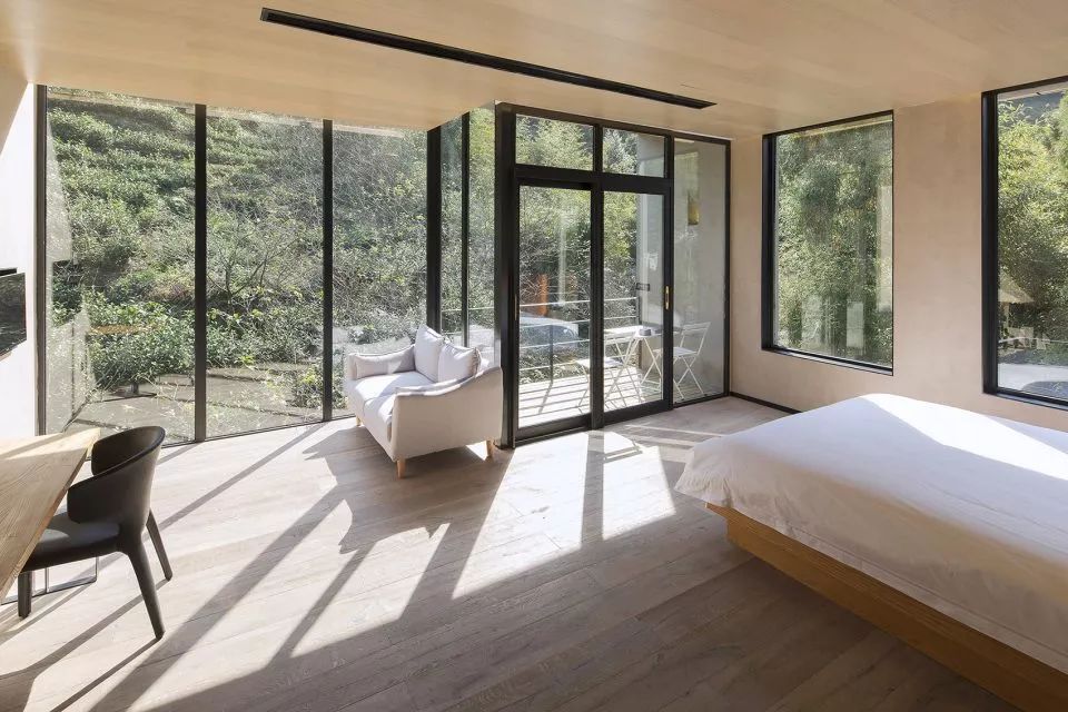 3個水泥灰時尚民宿：一種最本質(zhì)的美感