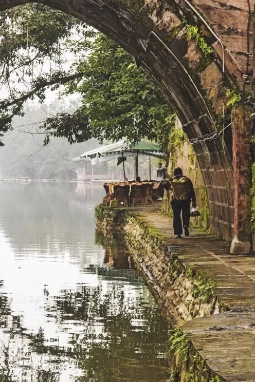 古鎮(zhèn)情懷：30個古鎮(zhèn)愿有人與你一起踏足！