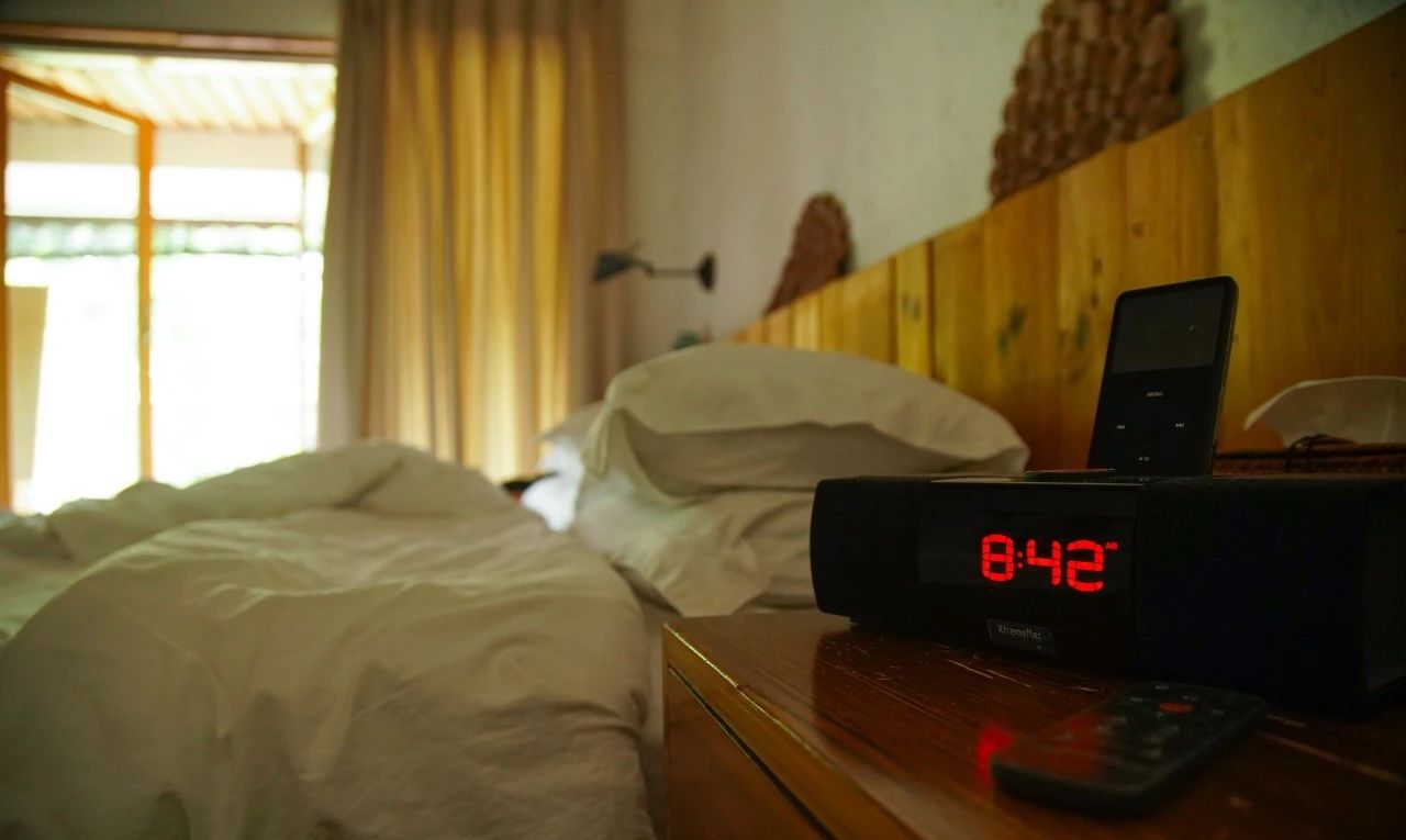 點(diǎn)叁民宿，千島湖坐船賞景豈不詩意？