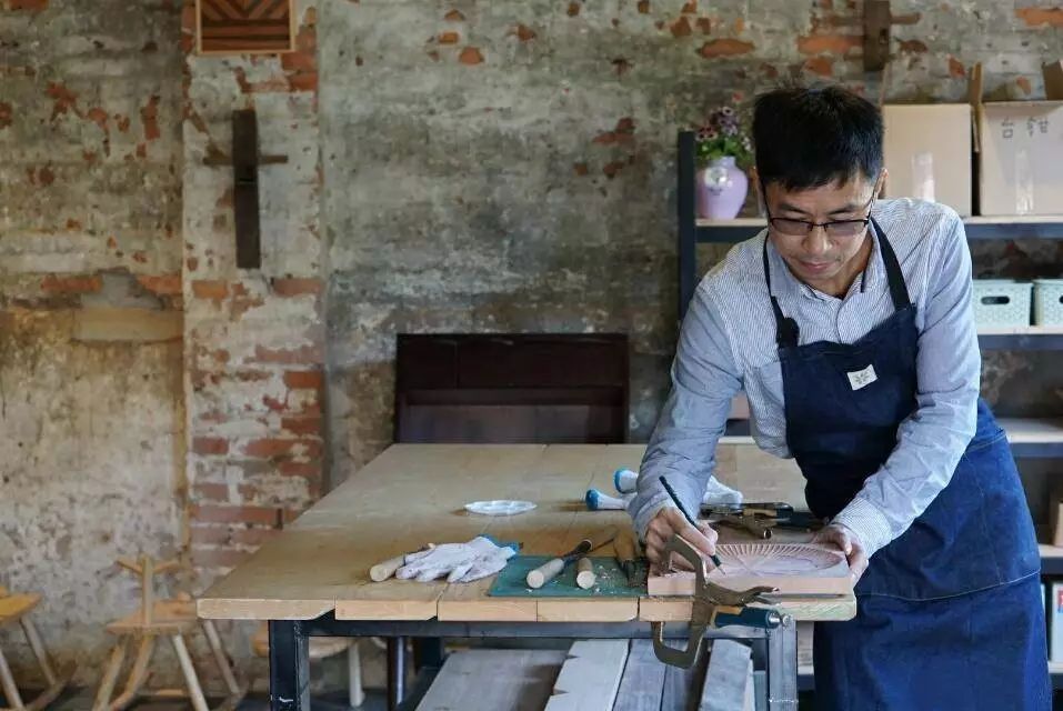 廣州·菁木山舍，有個木屋開滿鮮花看花開花落