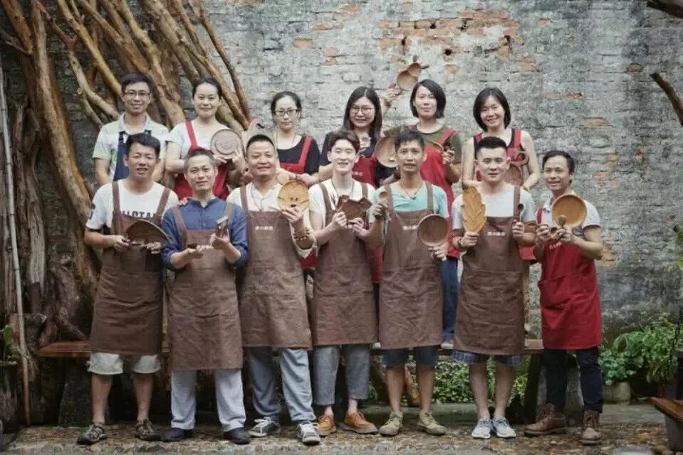 廣州·菁木山舍，有個木屋開滿鮮花看花開花落