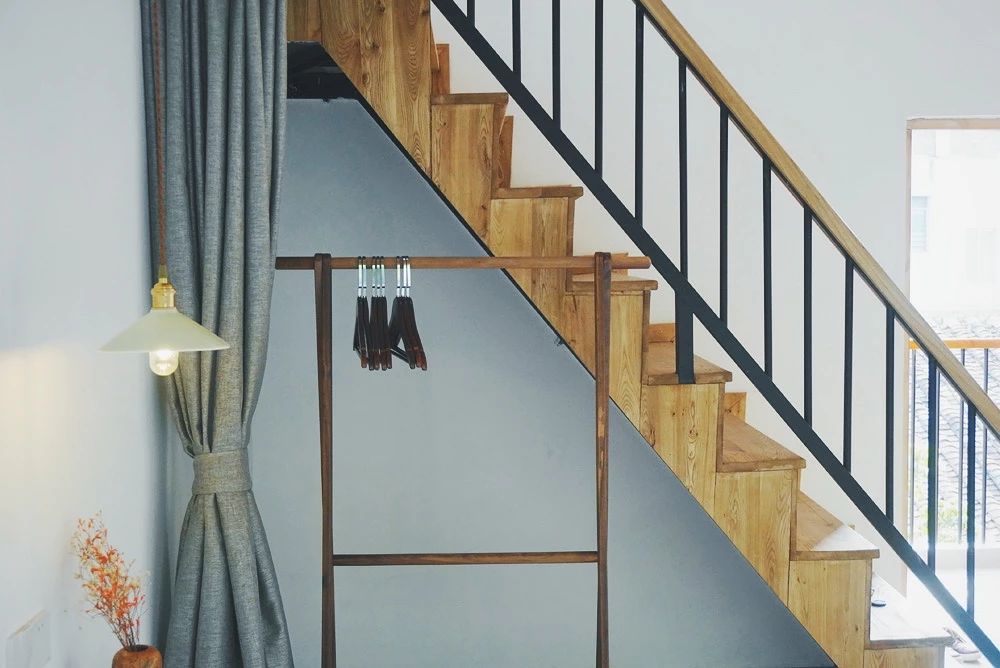 廣州·菁木山舍，有個木屋開滿鮮花看花開花落