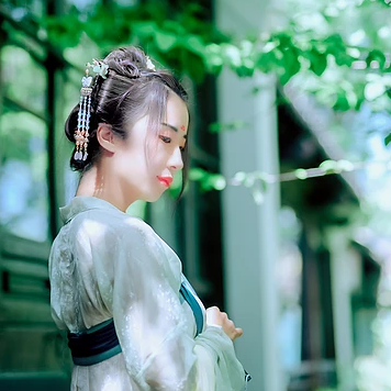 清新繡球花女生頭像，唯美古風真人頭像