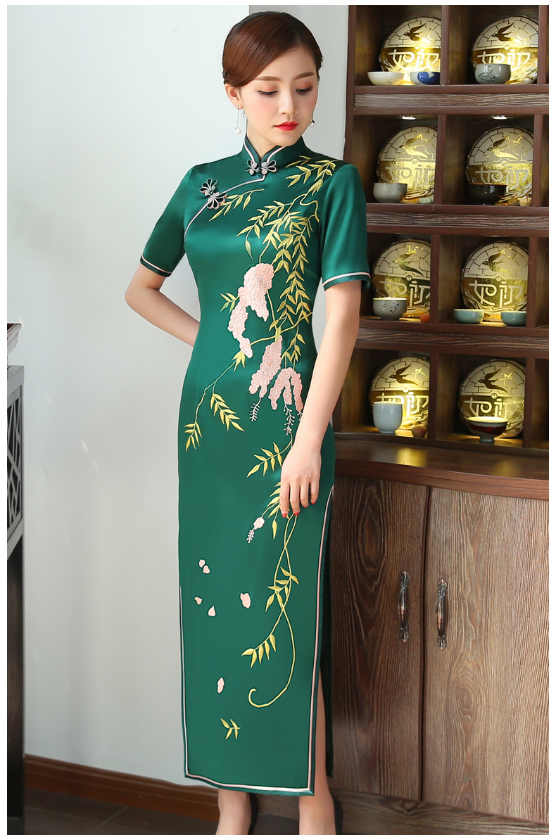 槐樹花旗袍，會(huì)呼吸的花香旗袍裙