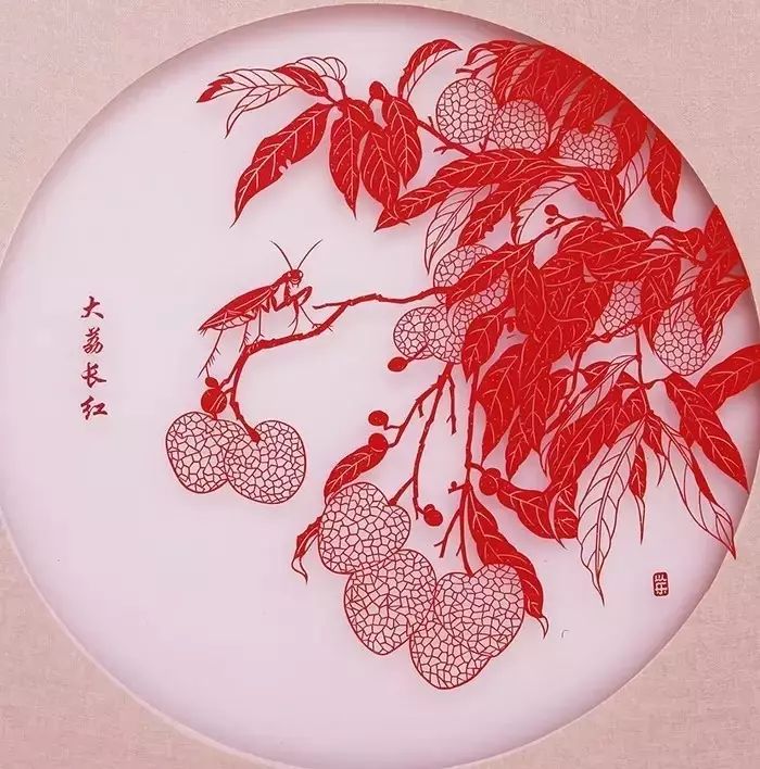 剪紙藝術(shù)作品：一次鏤空一根線條的信仰！