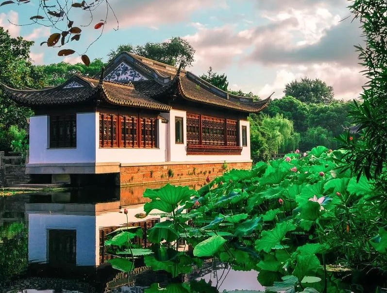 古鎮(zhèn)游玩，有一種說走就走的旅行