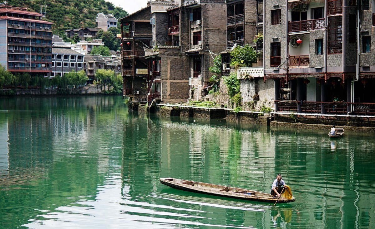 古鎮(zhèn)游玩，有一種說走就走的旅行