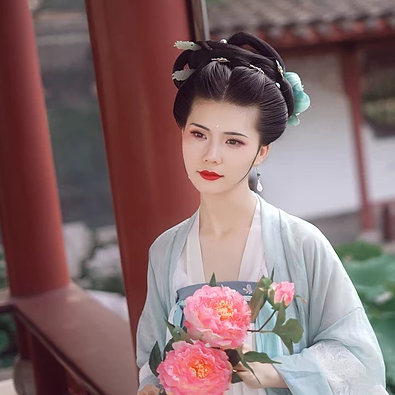 牡丹花女生頭像，唯美古風(fēng)真人頭像