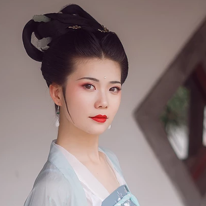 牡丹花女生頭像，唯美古風(fēng)真人頭像