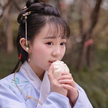 可愛漢服女生頭像，唯美古風(fēng)真人頭像