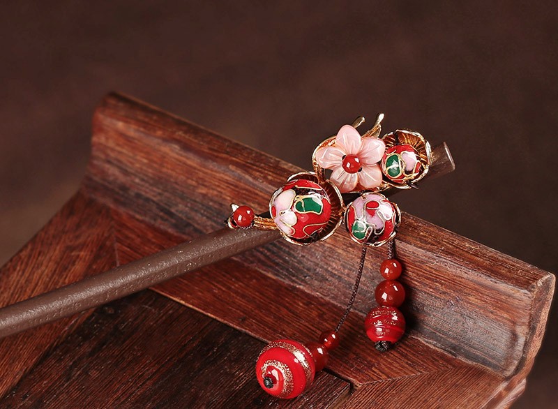 古韻紅情發(fā)簪頭飾:一笑百媚生!