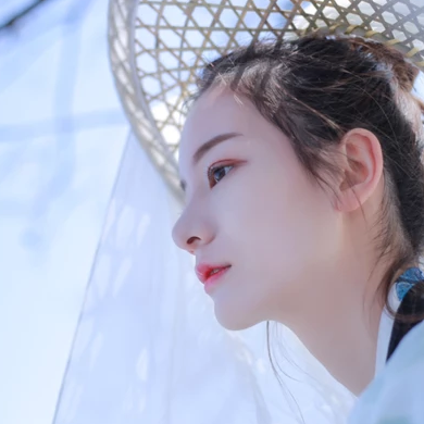 白衣斗笠古風(fēng)頭像，仙氣飄然迷人眼!