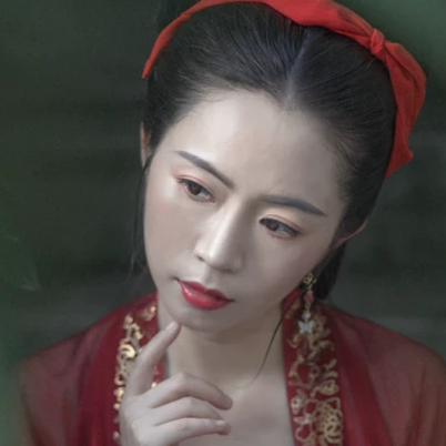櫻桃紅衣古風(fēng)頭像，嬌艷美人!