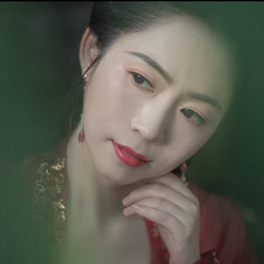 櫻桃紅衣古風(fēng)頭像，嬌艷美人!