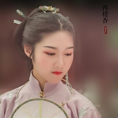 粉衣閨蜜古風(fēng)頭像，甜甜蜜蜜!