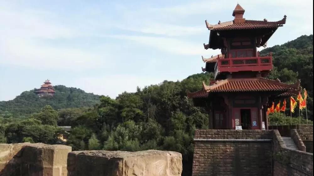 繞行東湖景區(qū)游玩攻略:武漢這么大多出去看看