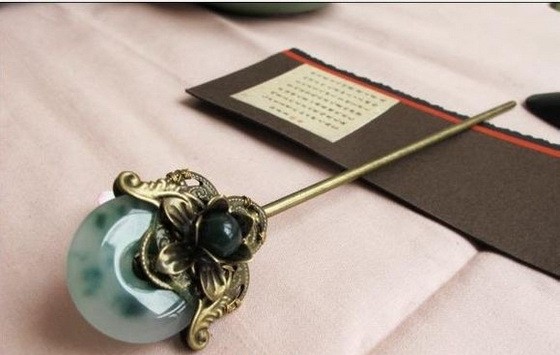 8款優(yōu)雅簪子：一枝古簪執(zhí)手為你綰發(fā)間！