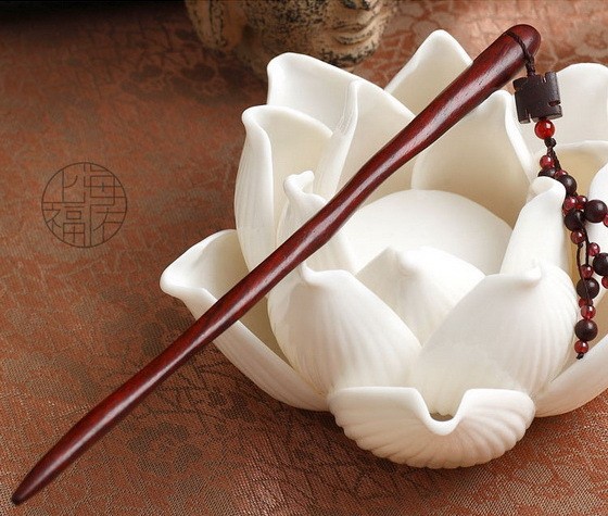 8款優(yōu)雅簪子：一枝古簪執(zhí)手為你綰發(fā)間！