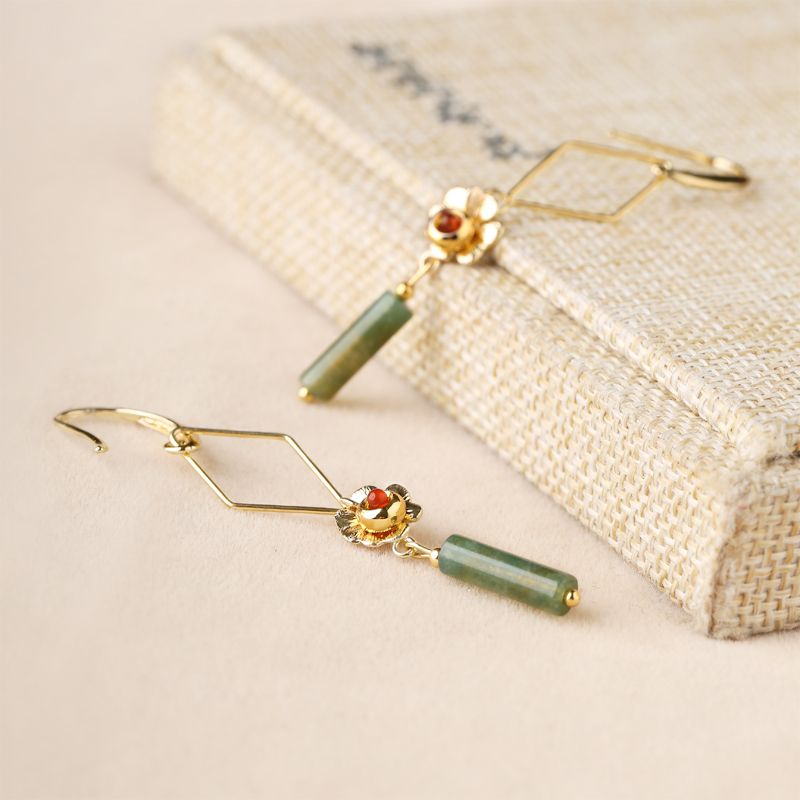 菱形超仙氣質(zhì)耳環(huán)：一抹古典風情