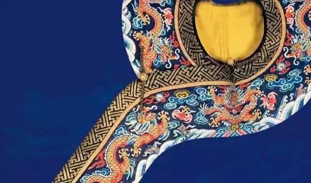 宮中古裝的分類:原來皇帝龍袍這么多講究