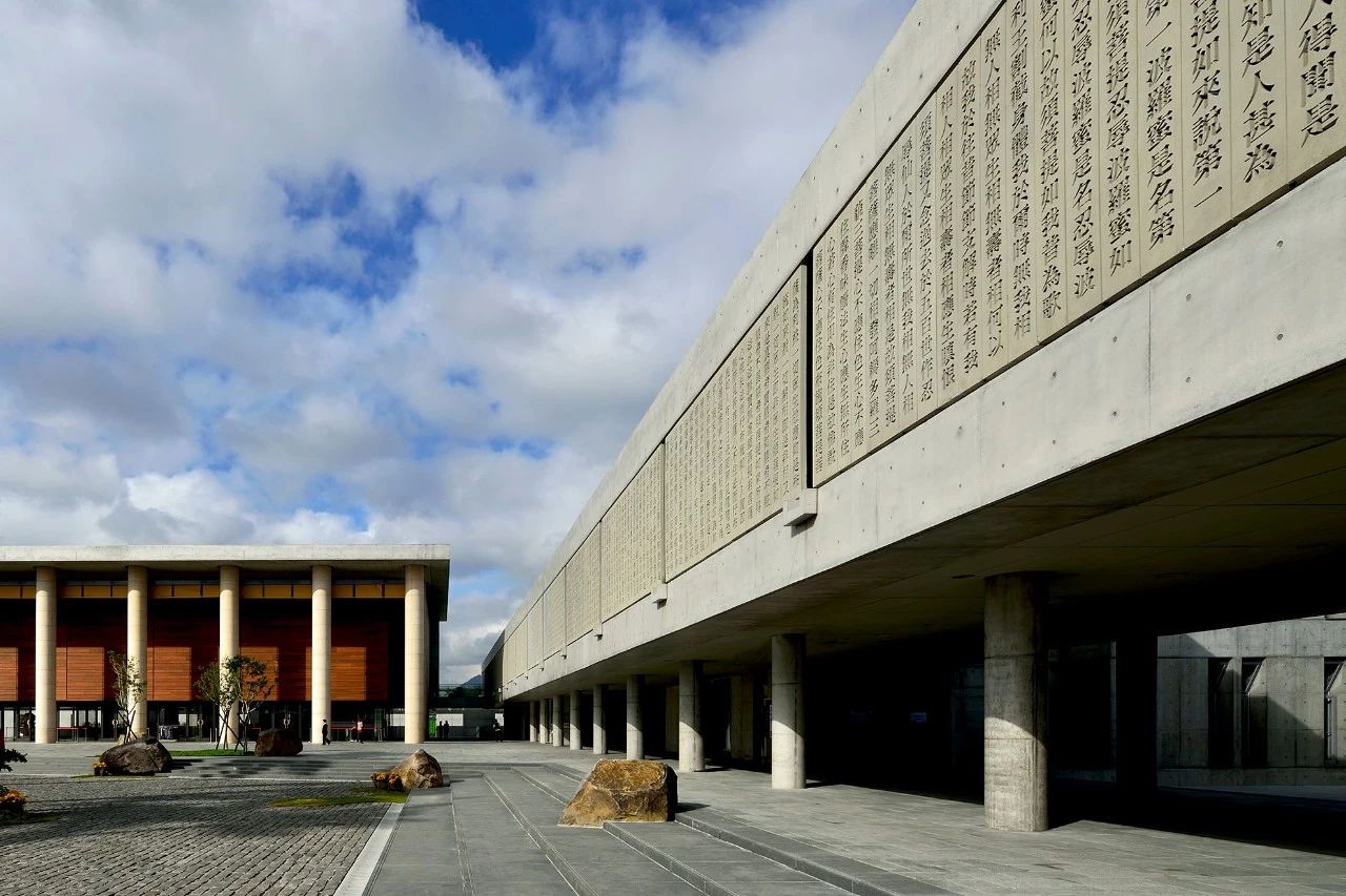 28000m2神秘寺廟-水月道場(chǎng)，吸引百萬(wàn)人朝拜