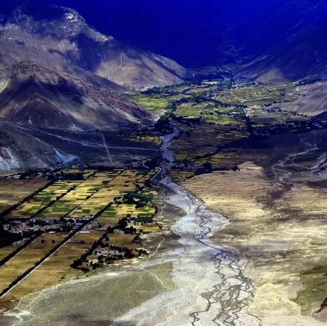 西藏景色，令人神往的佛界凈土