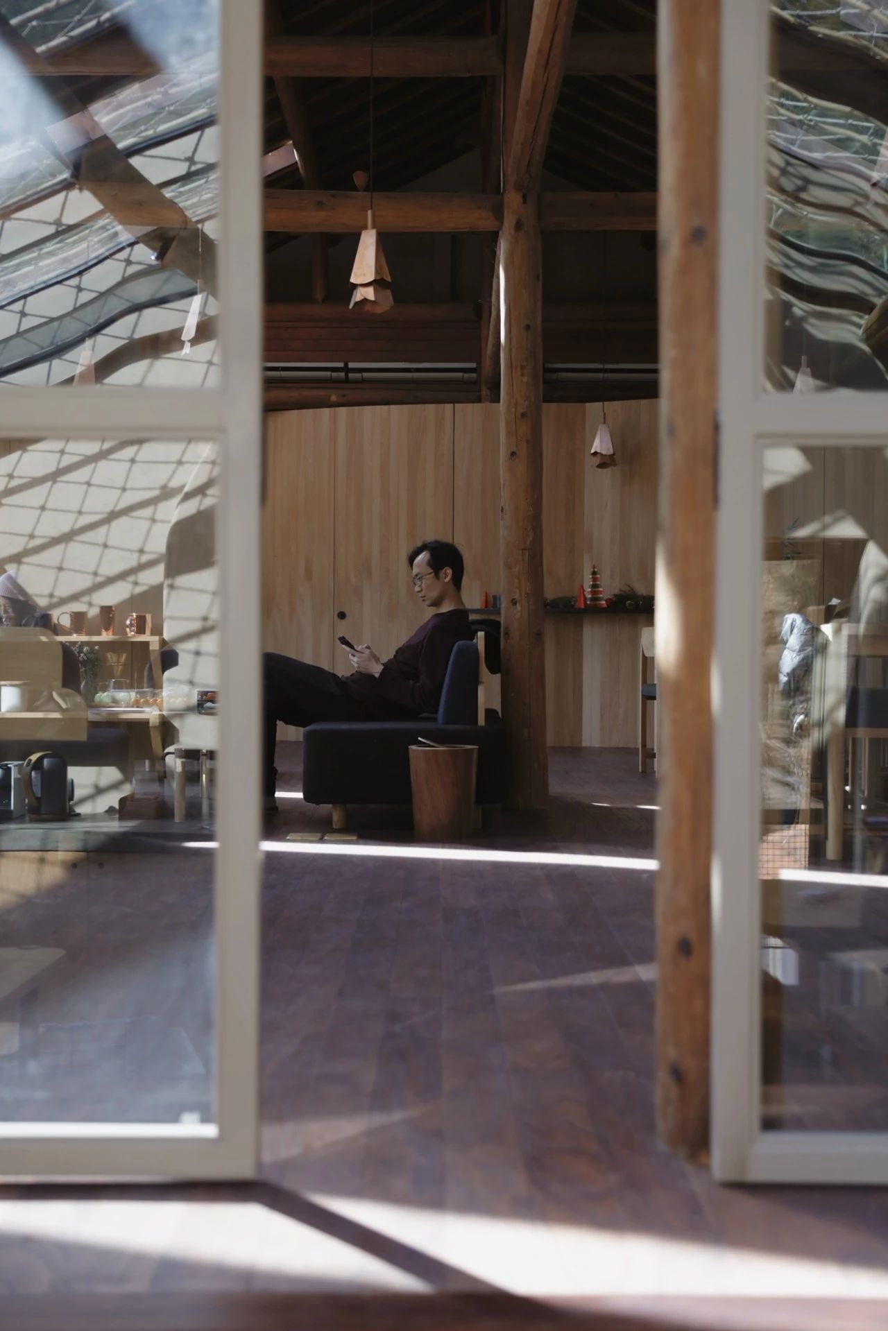 臨安·余來，讓生活重啟