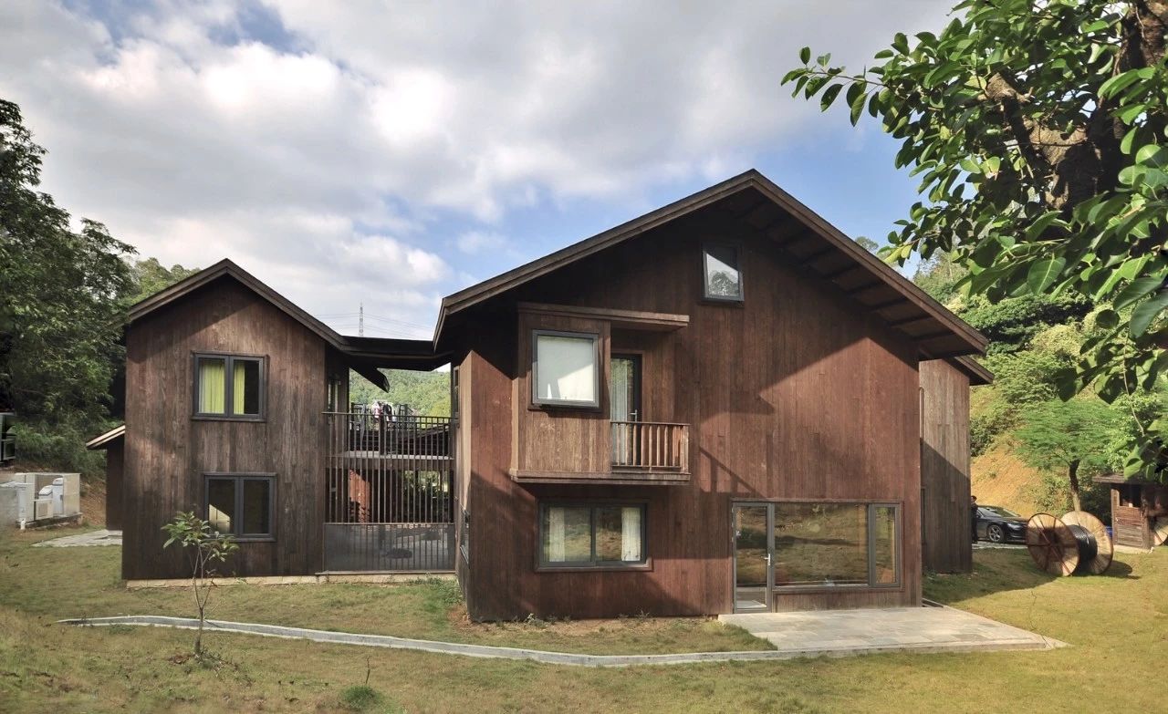 探尋深山秘境：3所大山里的時(shí)尚民宿