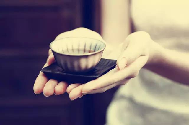 愛上美學(xué)的陶瓷：讀懂瓷器的美！