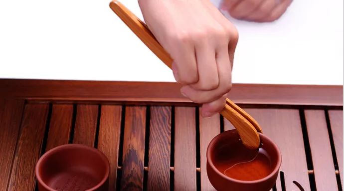 十三種茶具介紹大全：做個(gè)有文化的喝茶人！