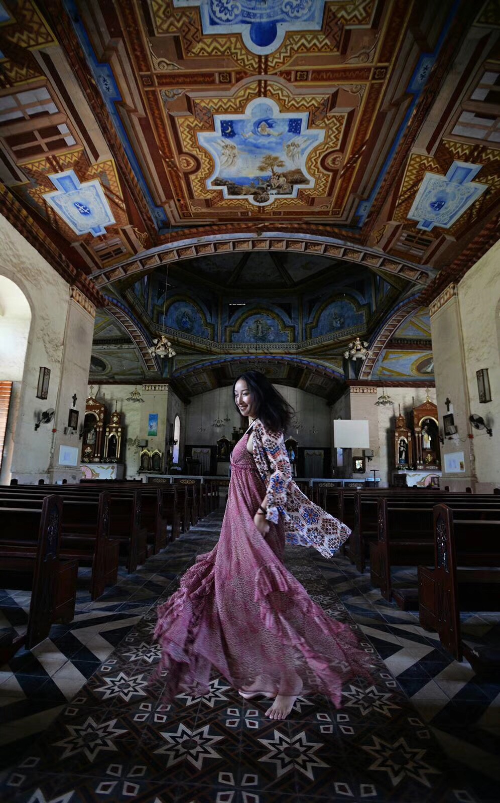 覺園1984，創(chuàng)造一個時空錯亂的夢境