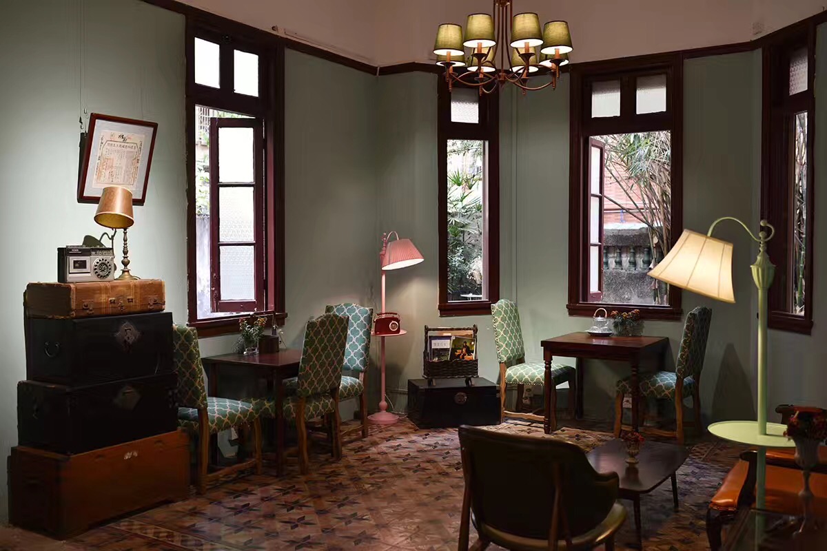 覺園1984，創(chuàng)造一個時空錯亂的夢境