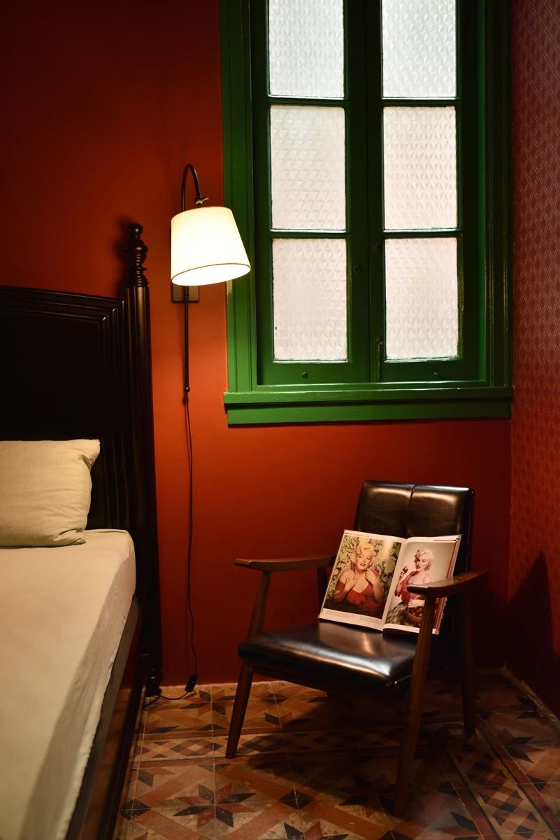 覺園1984，創(chuàng)造一個時空錯亂的夢境