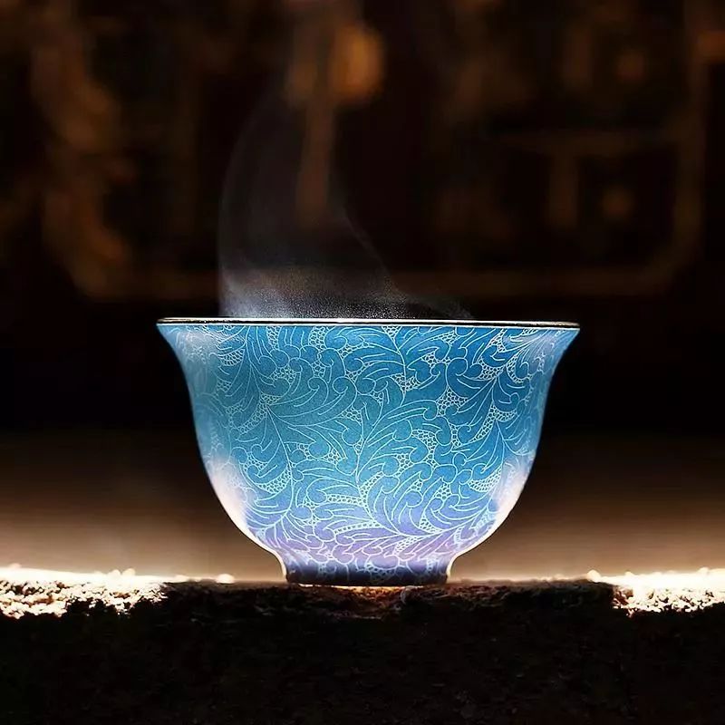 粉彩扒花工藝：細膩絕妙的陶瓷工藝！