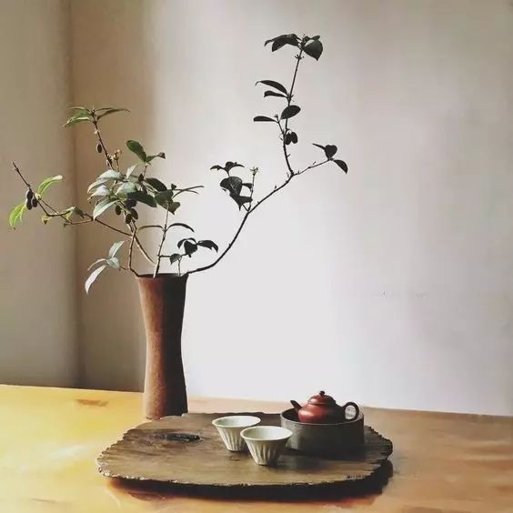 中式裝飾，家雖小茶室亦可很精致